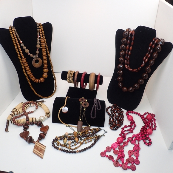 Custom Wood/ Bead jewelry bundle - Picture 1 of 7